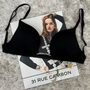 Victoria’s Secret Black Push-Up Bra – Size 34B – Rhinestone Back Strap